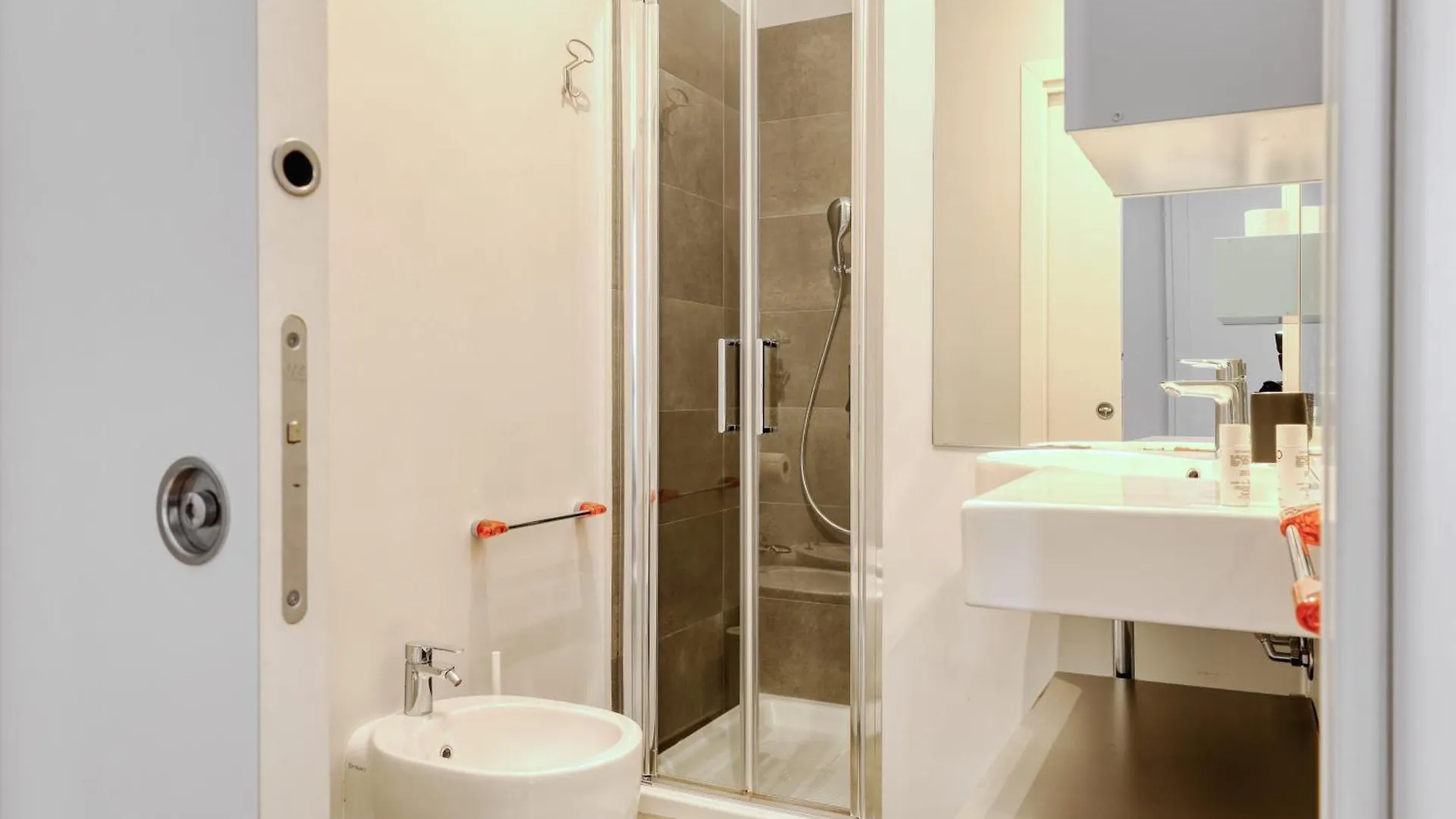 Appartamento Joivy Stylish 2Br Flat Next To Navigli Milano Italia